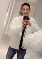 A picture of a participant who wants to get to know each other and get married