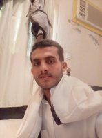 A picture of a participant who wants to get to know each other and get married